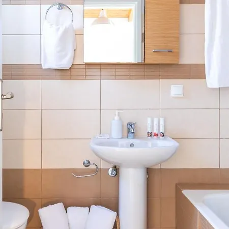 מלון דירות Sea Wind And