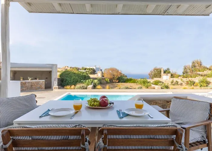 Sea Wind And Apart Otel Tourlos