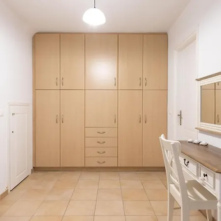 Апарт-отель Sea Wind And