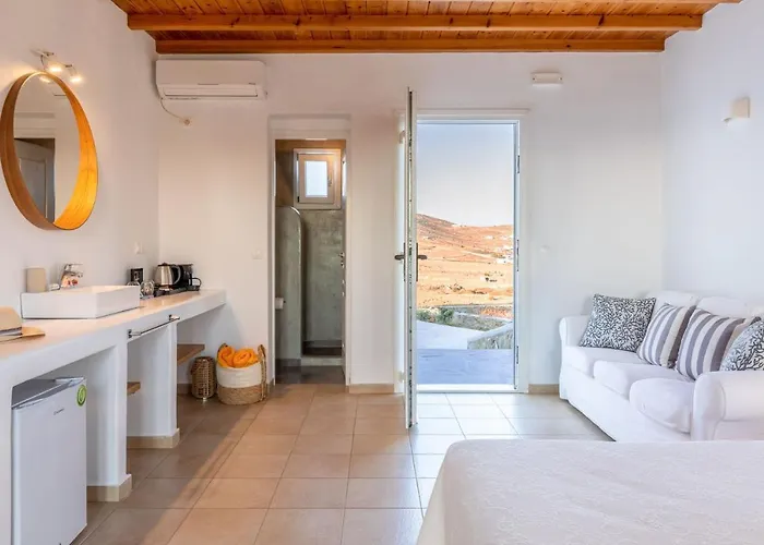 Sea Wind And Aparthotel