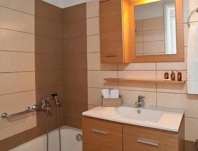 Sea Wind And Tourlos