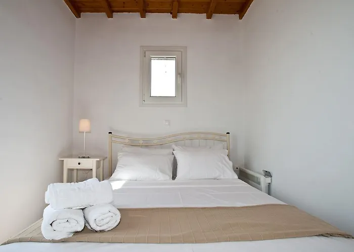 Apartahotel Sea Wind And Tourlos