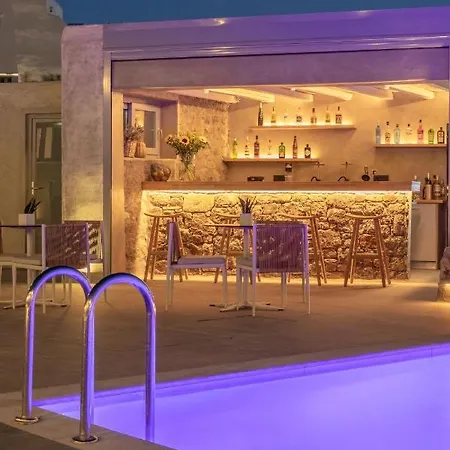 Sea Wind And Apartmanhotel 4*