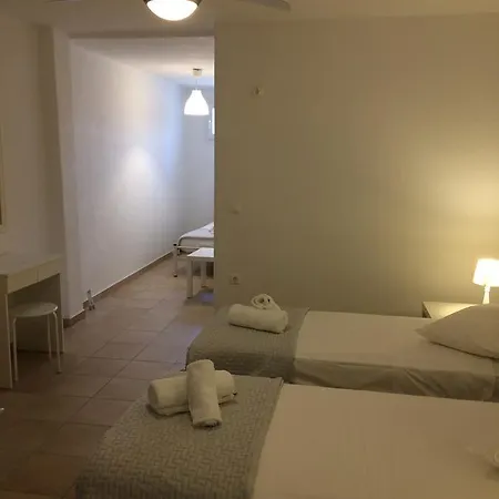 Sea Wind And Apartmanhotel