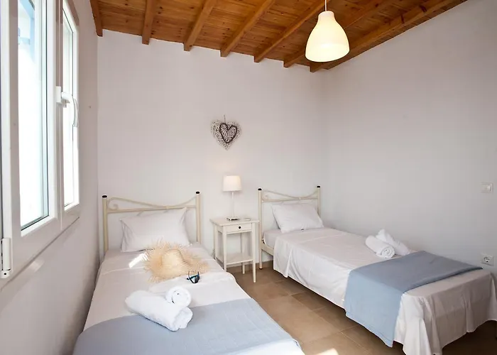 מלון דירות Sea Wind And טורלוס